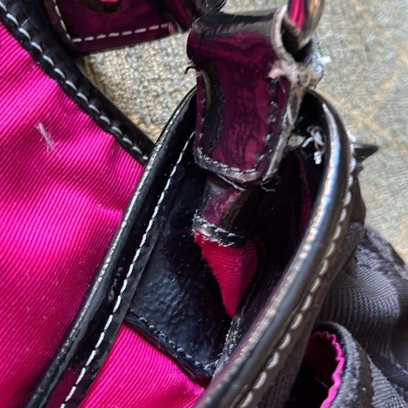 Coach Messenger Bag - Picture 5 of 16